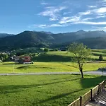 Dom wakacyjny Tuxerhof *